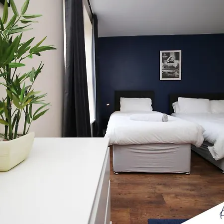 K Suites - Church Road II Apartment Bristol