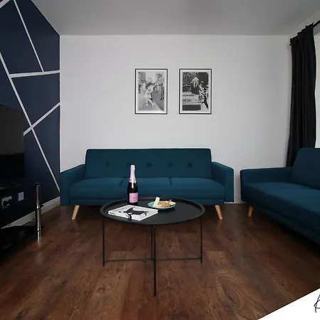 Lägenhet K Suites - Church Road II *