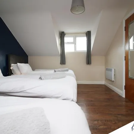 K Suites - Church Road II *